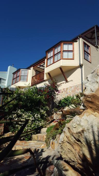 18 Steps - Seaside Cottage With Breathtaking Views Kapstaden Eksteriør billede