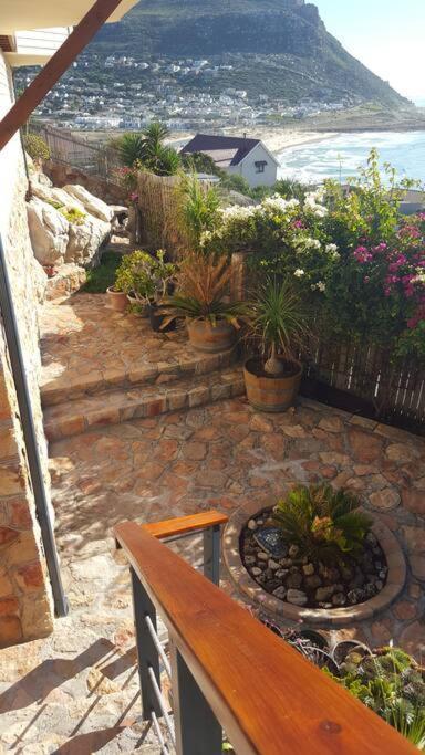 18 Steps - Seaside Cottage With Breathtaking Views Kapstaden Eksteriør billede