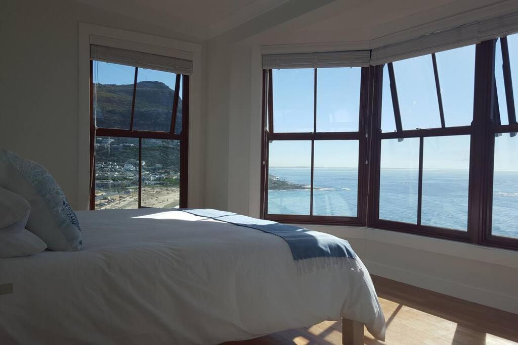 18 Steps - Seaside Cottage With Breathtaking Views Kapstaden Eksteriør billede